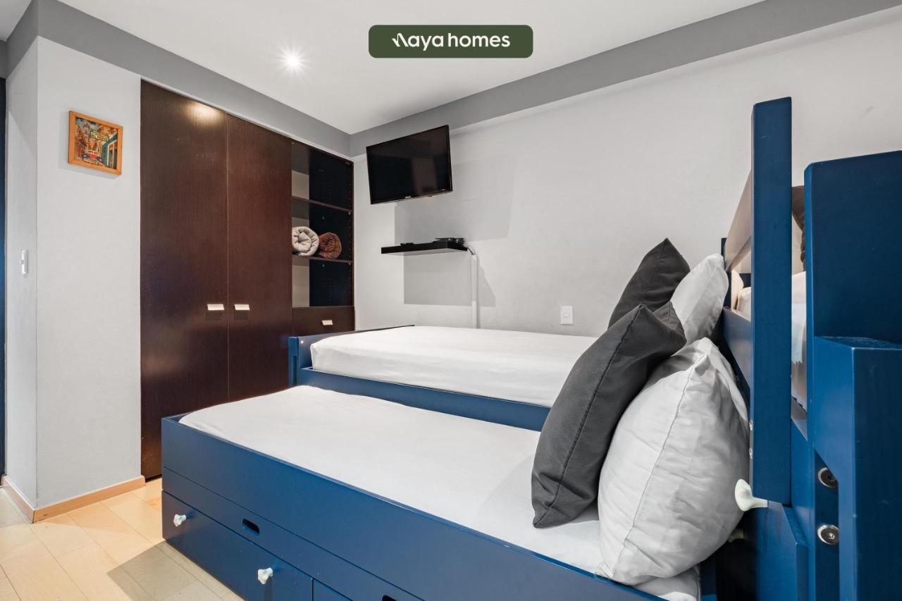 2br With Jacuzzi | Pool | Skyline Appartement