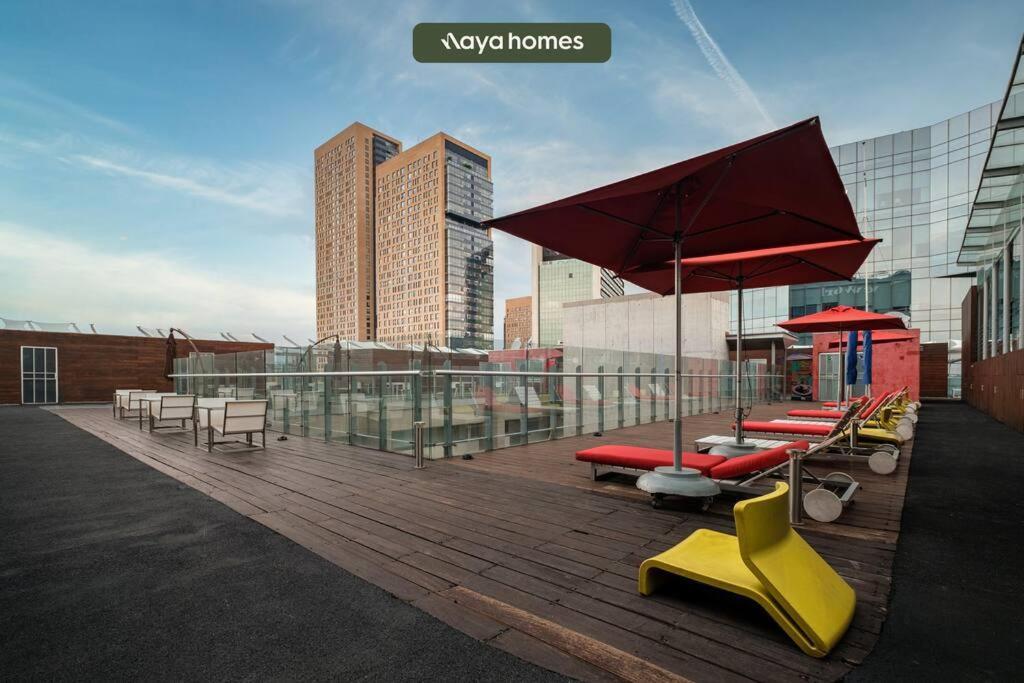 2br With Jacuzzi | Pool | Skyline