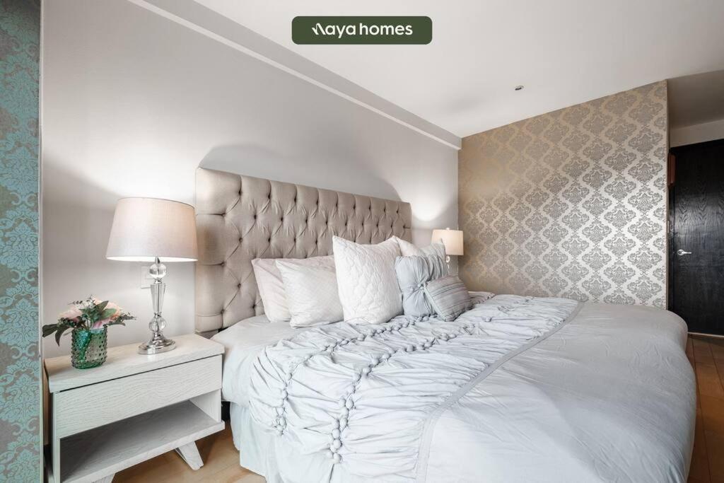 2br With Jacuzzi | Pool | Skyline Appartement
